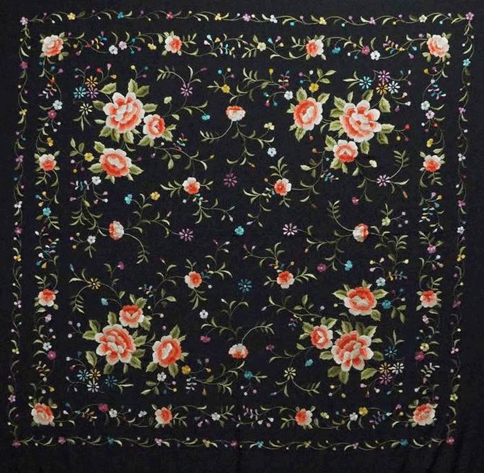 Handmade Manila Embroidered Shawl. Natural Silk. Ref.1011163NNGCO